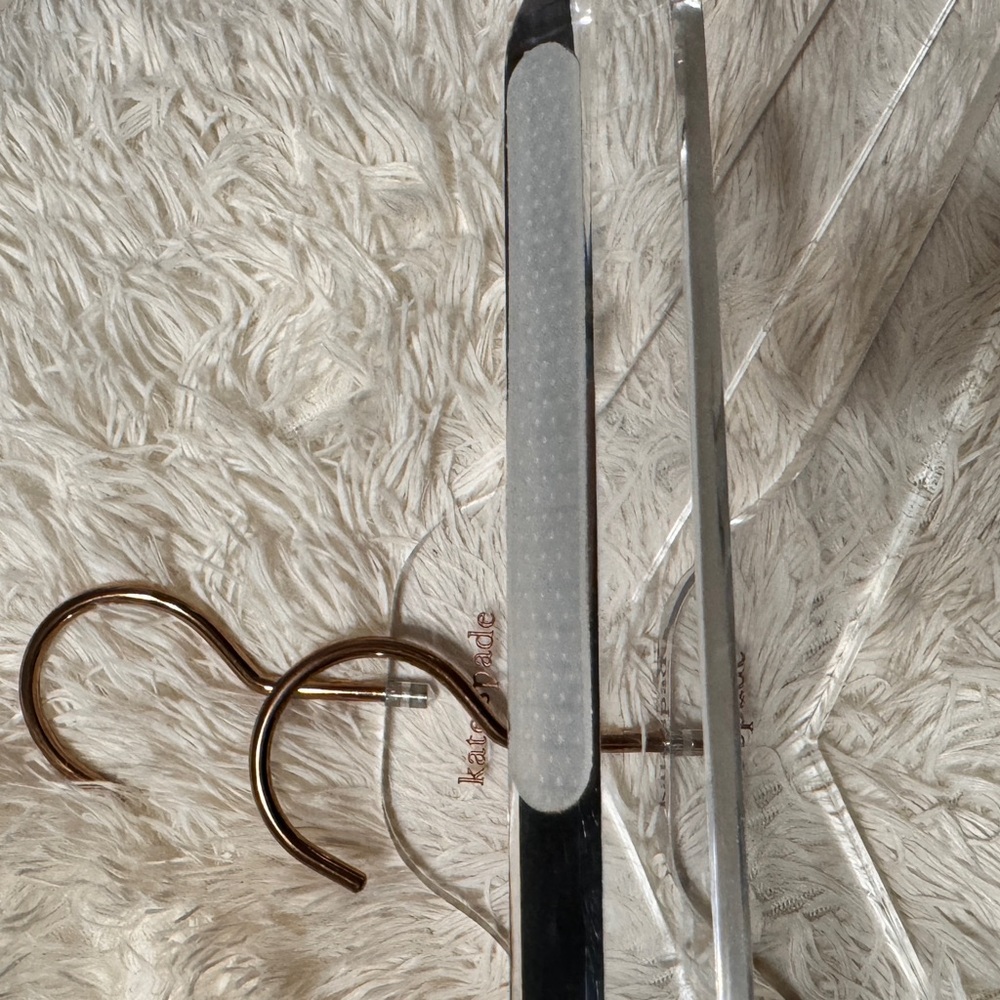 Last 10 hangers with grip- New Kate Spade Hangers - Picture 4 of 11